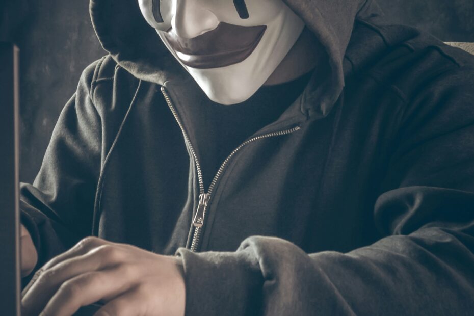 How to Stay Anonymous Online: Essential Tools for Digital Privacy